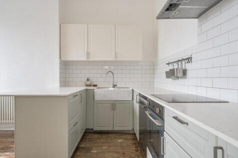 Kitchen/Reception