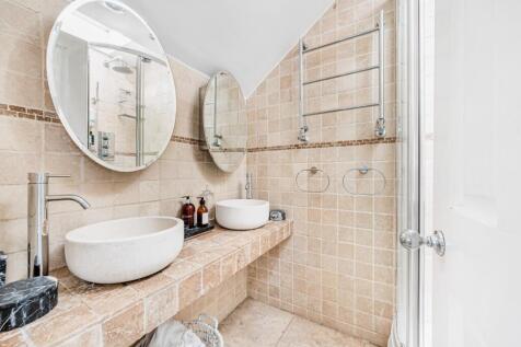 14 Kingswood Road-21.jpg