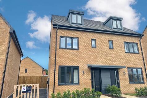 3 Bedroom Semi-Detached in NN5 6RX