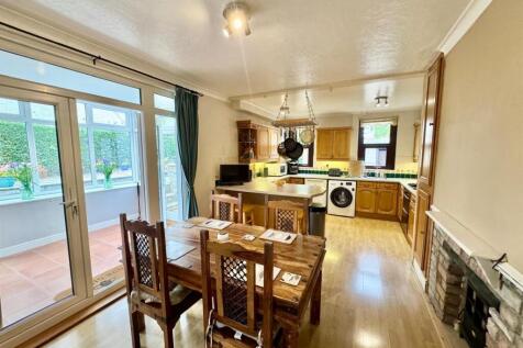 PHOTO-2025-08-01-09-06-56 (25).jpg