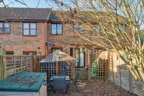 1383651-2-692578b...