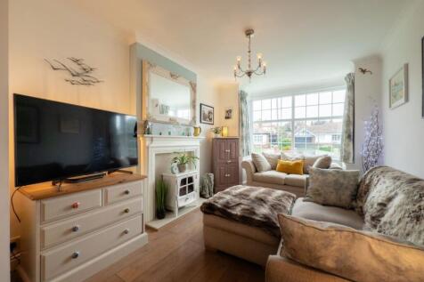 Lounge 1