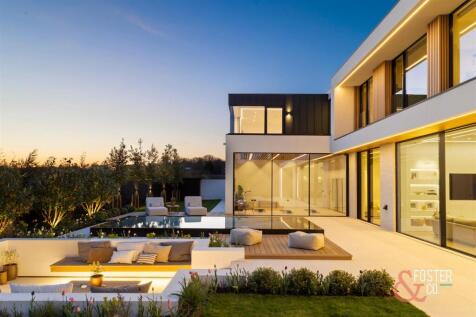 Dyke Road 77a - The One - 00024.jpg