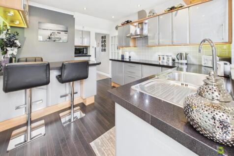 Presented by Clinton at EweMove Bexleyheath and Da