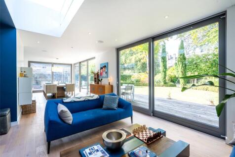 5 bed, 4 bath Detached in Edinburgh - Photo 6
