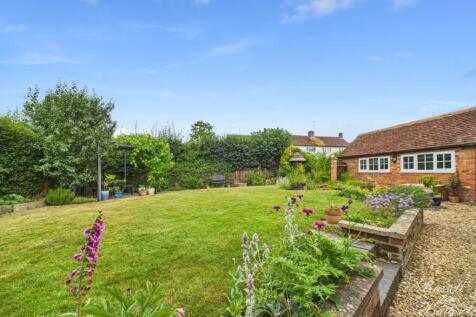 CAM01995G0-PR0326-STILL039