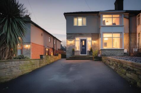 8 Clough Lane, Rastrick, Brighouse 02.jpg_297.jpg