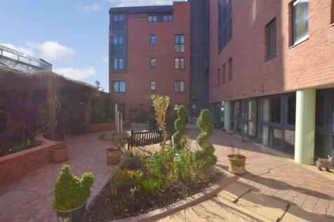 Forest Court- External.jpg