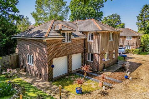 Kingswood House-A...