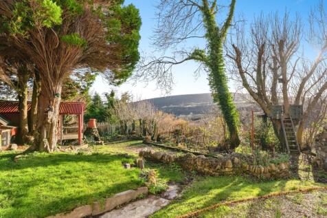 Gardens & Views