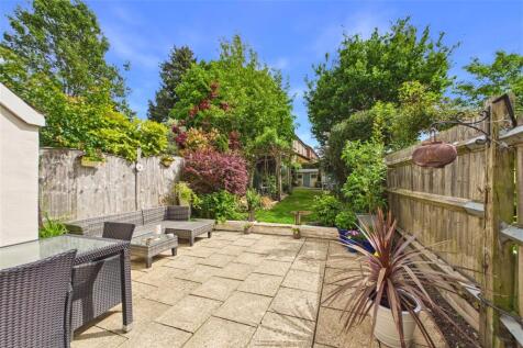 South Facing Garden