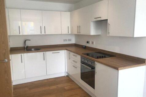 *AVAILABLE 1TH SEPTEMBER * Located within the luxury Eastbank development this FURNISHED modern ONE BEDROOM apartment is on the 3rd FLOOR. Located just a short walk from the New Islington tram stop. O