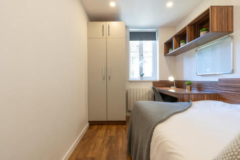 Jesmond View Block B Flat 5 bedroom 4