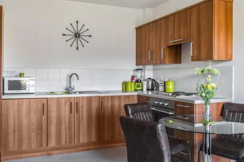 1383316-8-69299e7...