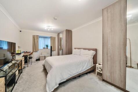 Davidson Frost-Wellings, DFW, Stewart House, Stanm