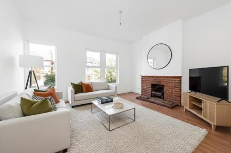 Living room.jpg