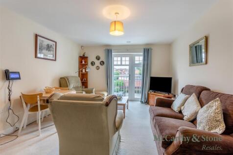 8704524-interior08.jpg