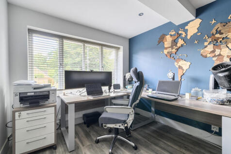 1336725-9-68b02df...