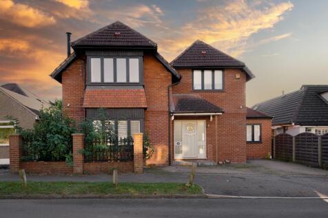 Dusk (Rightmove) 1.jpg