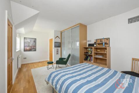 The Droveway, 22A-009.JPG