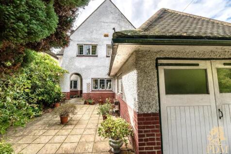 12a Thorncliffe Road (5 of 51).jpg