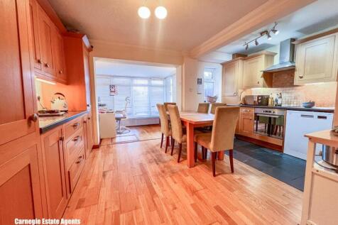 Knighstifeld 258-17.jpg