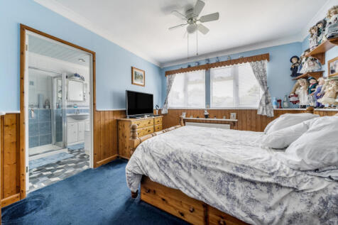 1334730-13-68936c...