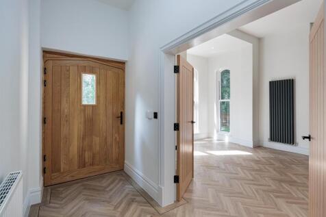 Entrance Hall to Kitchen Area