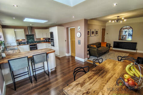 Open-Plan