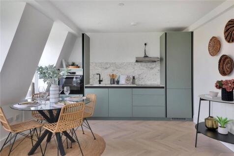 Show Home Dining