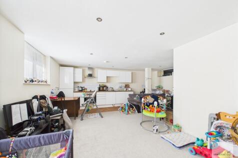 CAM03394G0-PR0347...