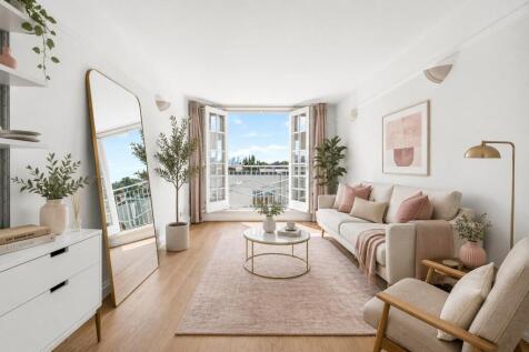 The Storey: A beautifully presented two-bedroom apartment set within the iconic Strand Building, one of Hackney’s most distinctive Art Deco landmarks. Occupying a prime position on the second floor, t