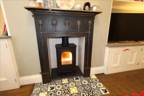 FIREPLACE IN LOUNGE