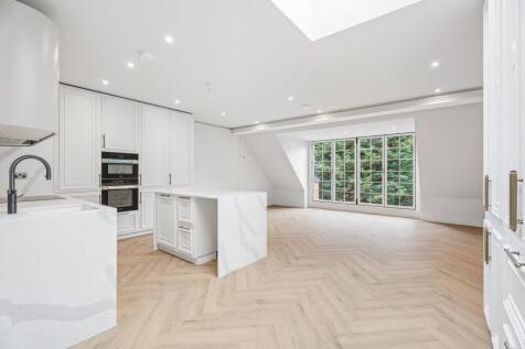 Kitchen/Sitting Room