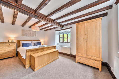 1304825-21-684049...