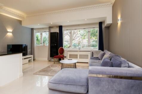 Southwick Street ...