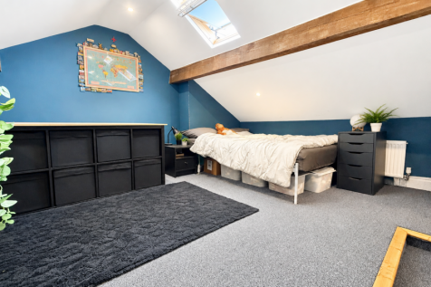 Loft room image 2.png