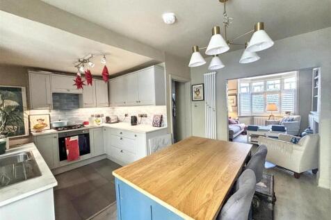 Kitchen diner