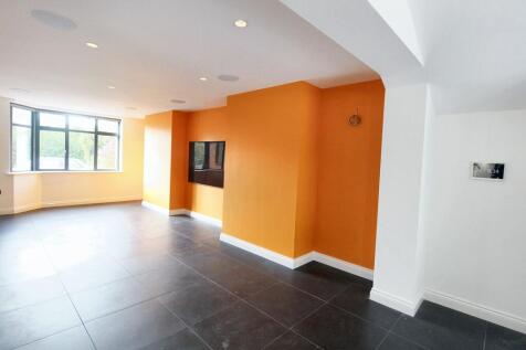 Open Plan Lounge Area