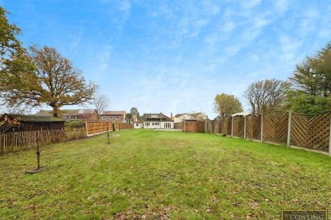 Rear Garden/Exterior