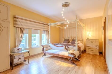 7 bed, 6 bath Detached Villa in Glasgow - Photo 33