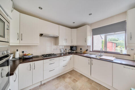 1374445-14-690a11...