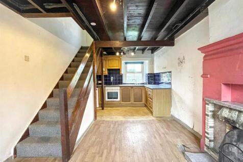 1 - Living Kitchen