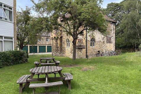 Communal grounds ...