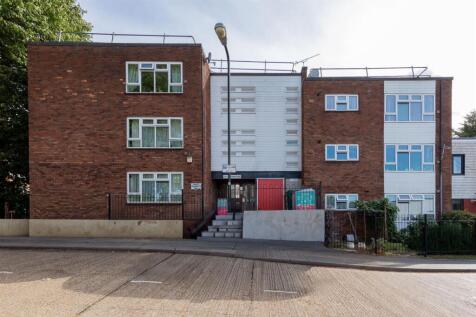 Tristram Close, E17