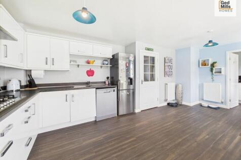 CAM04261G0-PR0079...