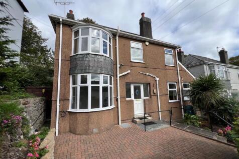 HUNTLEY VILLAS, LAIRA, PLYMOUTH PL3 6AP