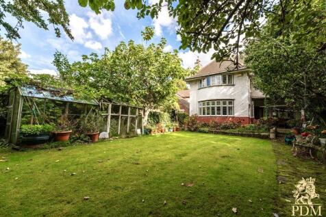 12a Thorncliffe Road (12 of 51).jpg