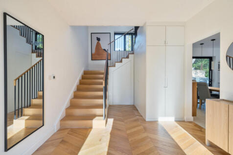 1363297-11-68e79f...