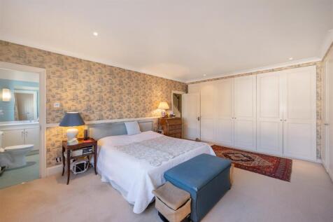 Flat 3, 3 Eaton Place Hi-19.jpg